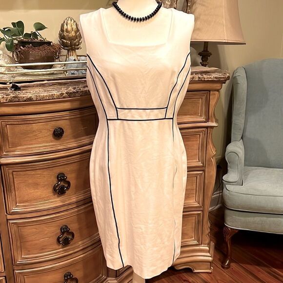 Antonio Melani Dress Size 8 - Picture 1 of 8